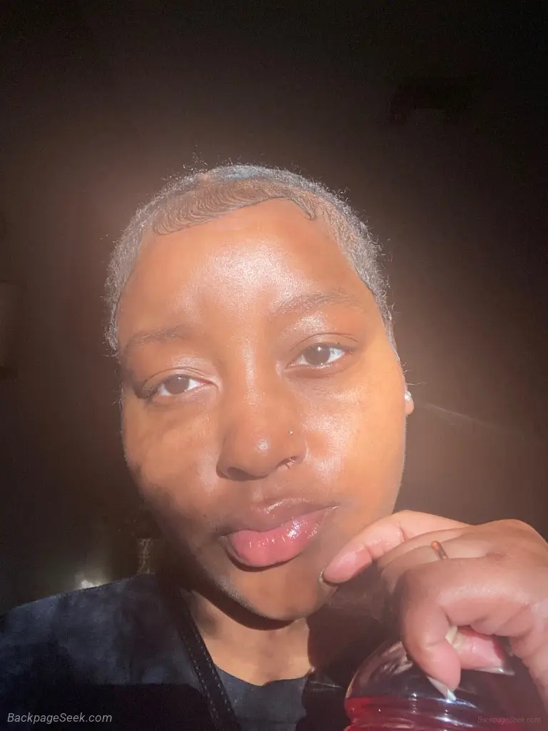 NEW GIRL AVAILABLE COME GET YOUR MONEYS WORTH in Detroit – Women Seeking Men photo 2