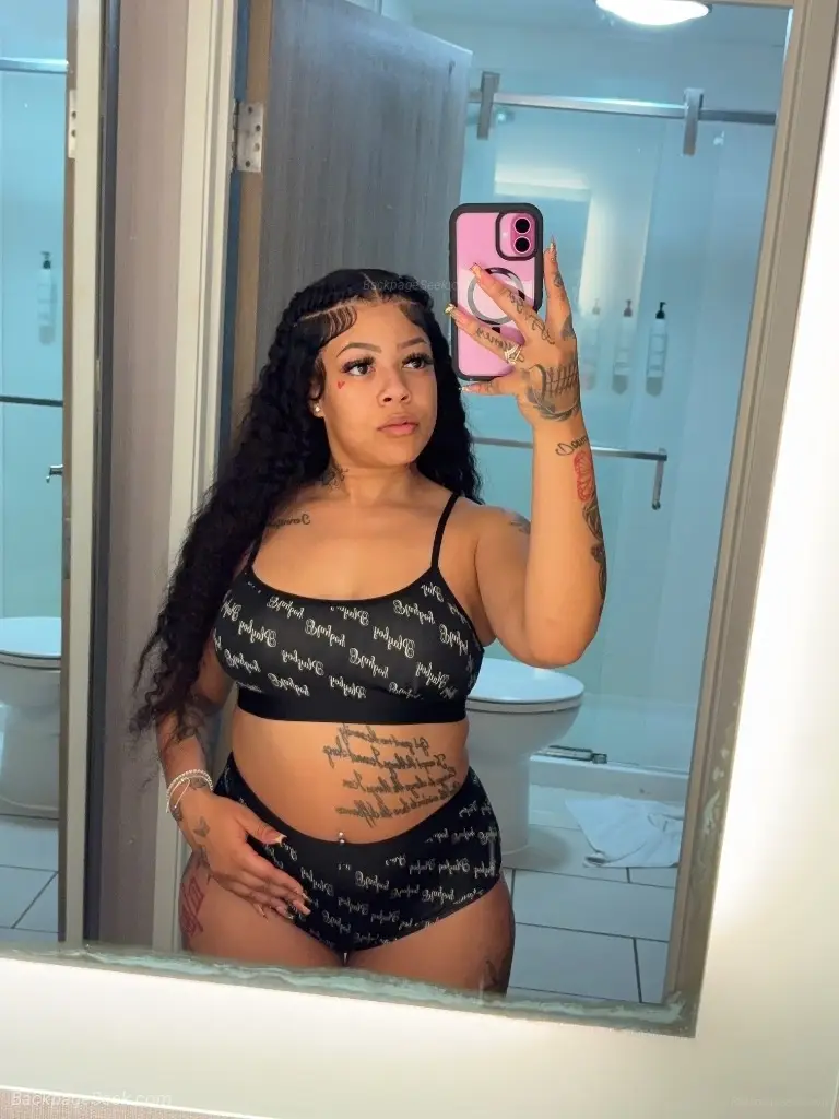 The Best In Town wettest n tightest in Detroit – Women Seeking Men photo 2