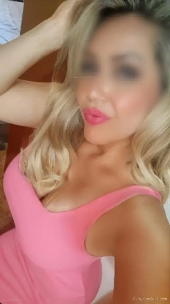 bella latina in Detroit – Women Seeking Men photo 5