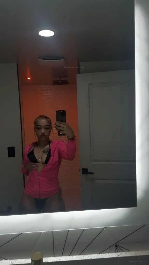 im availible for incalls only ! 6 n telegraph area here for a Few Days!