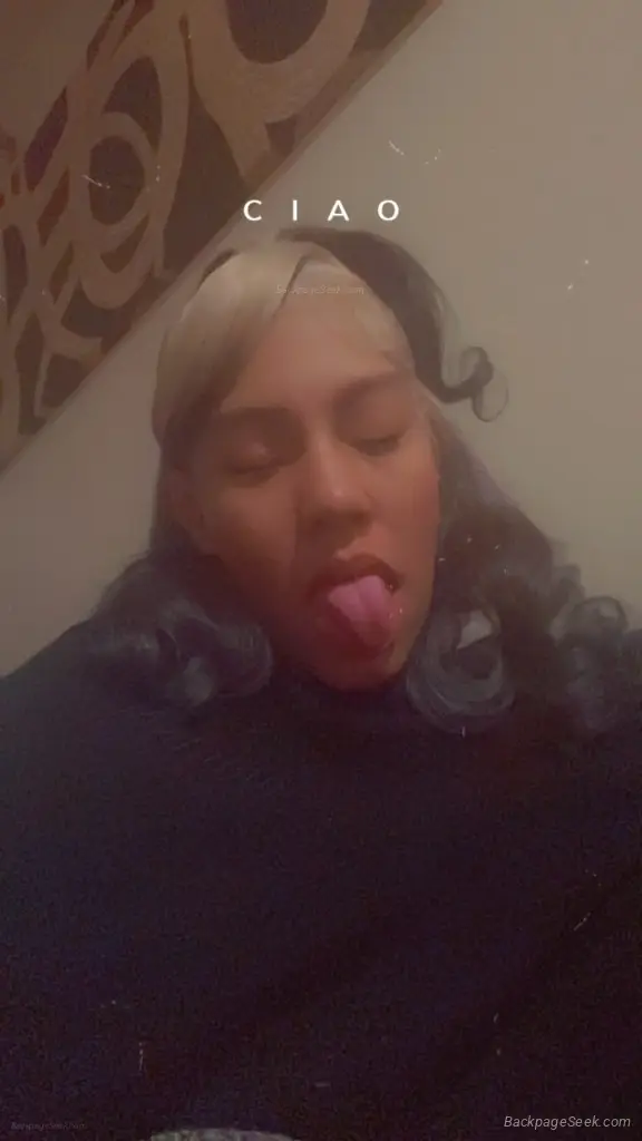 Slim Petite IM IN TOWN FOR A GOOD TIME NOT A LONG TIME OUTCA... in Detroit – Women Seeking Men photo 4