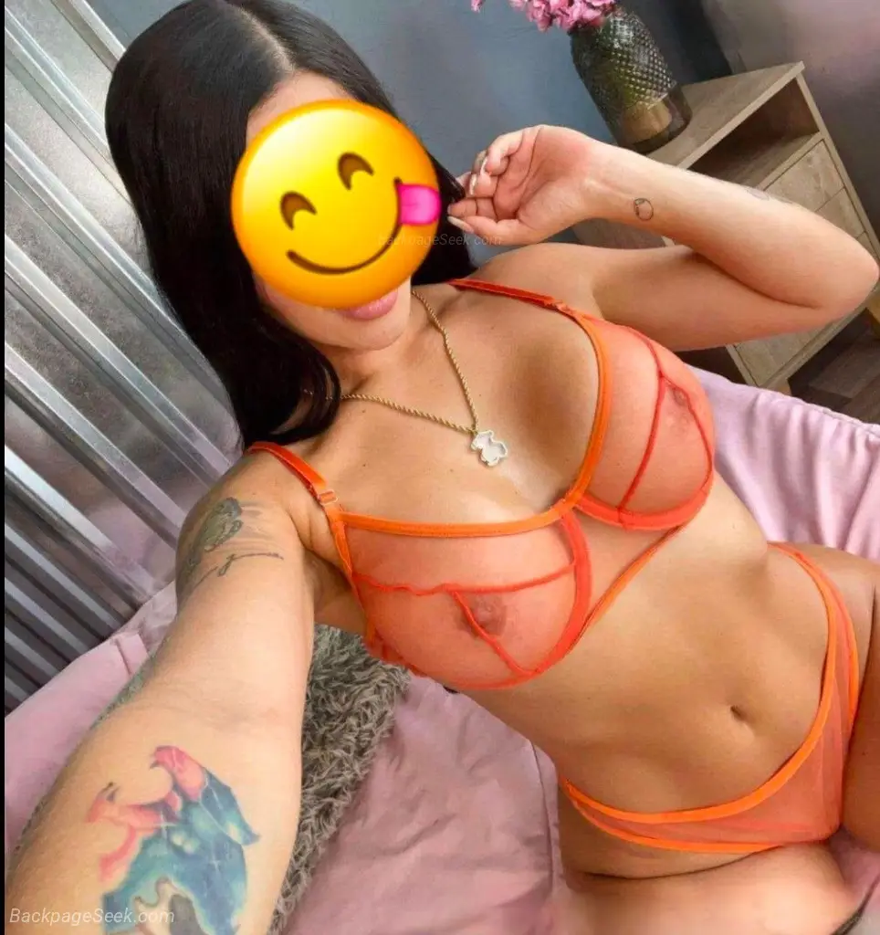 soy una latina lista para cita para placer tu deseos