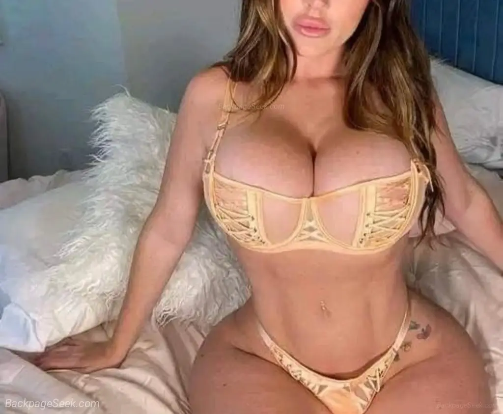 bella latina in Detroit – Women Seeking Men photo 4
