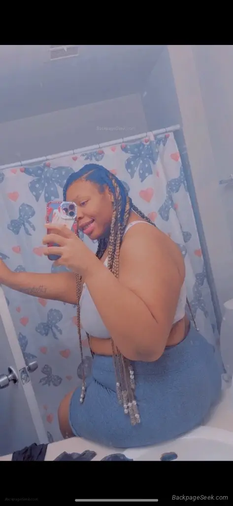 come see me in Detroit – Women Seeking Men photo 2