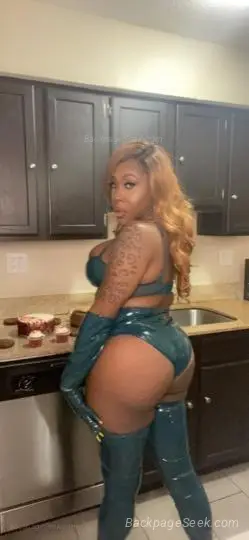 Ts Mistress foxy in Detroit Now in Detroit – Women Seeking Men photo 6
