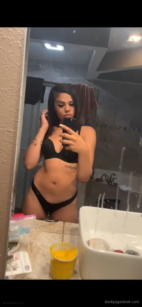 DRIPPING FUCKING WETTT in Detroit – Women Seeking Men photo 4