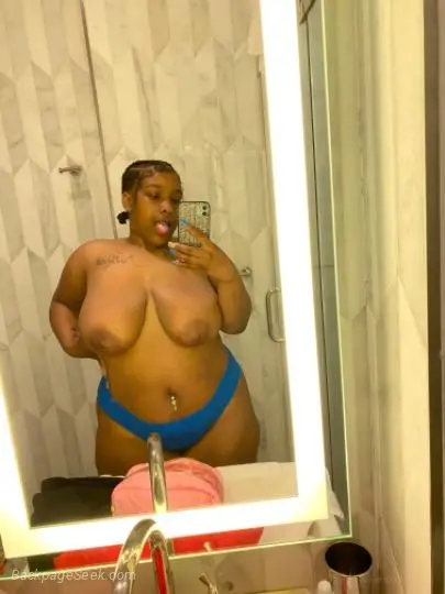 TEXT ME FOR AN AMAZING TIME WITH A FREAK I HAVE SPECIALS OUT... in Detroit – Women Seeking Men photo 4
