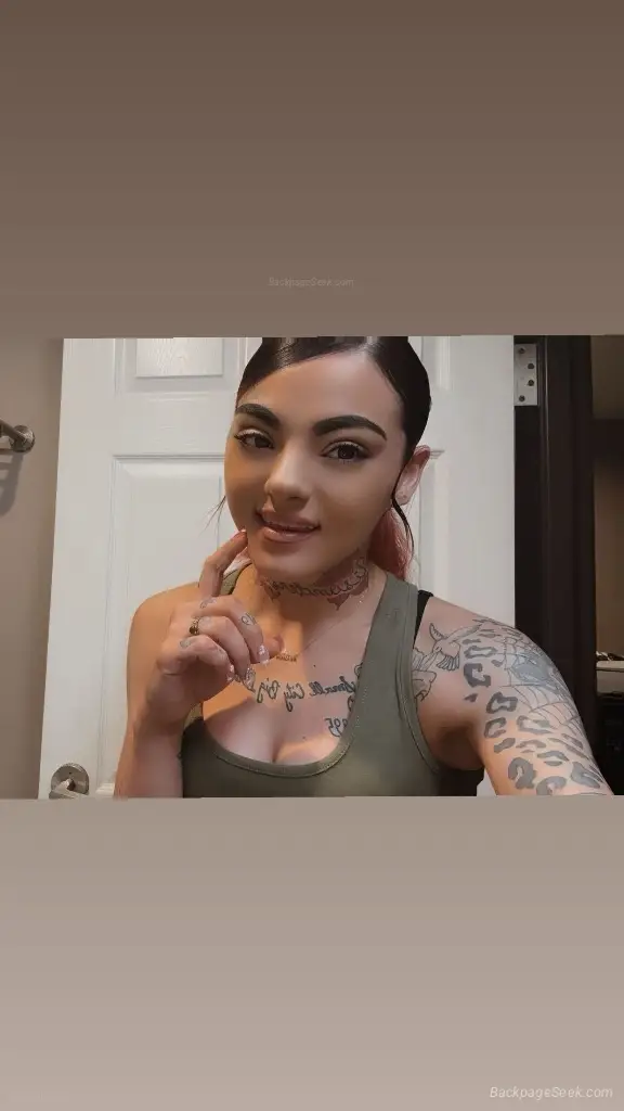come catch a vibe with me available all day INCALLOUTCALL in Detroit – Women Seeking Men photo 4