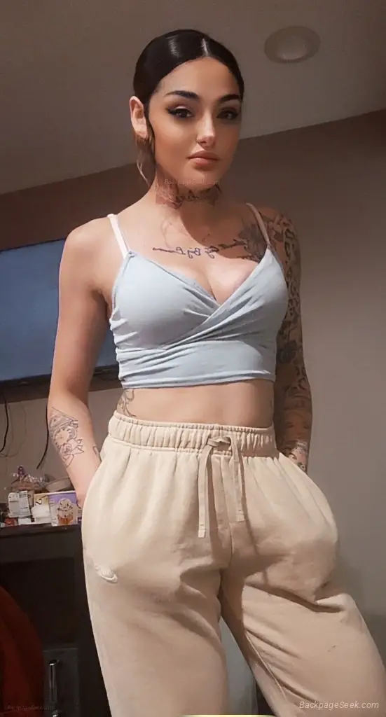 come catch a vibe with me available all day INCALLOUTCALL in Detroit – Women Seeking Men photo 5