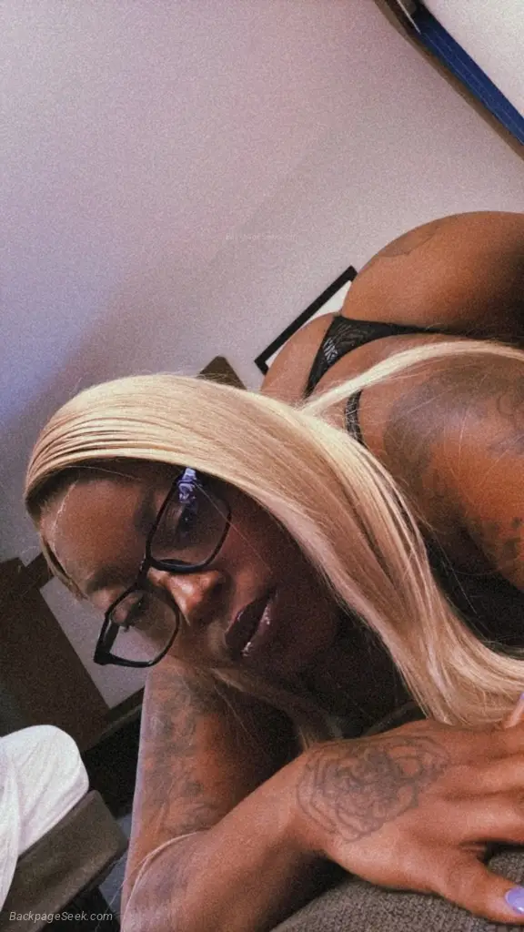 Come See Me BiG Papa Lets Play in Detroit – Women Seeking Men photo 2