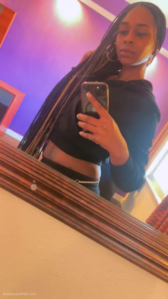one of kind good top in Detroit – Women Seeking Men photo 3