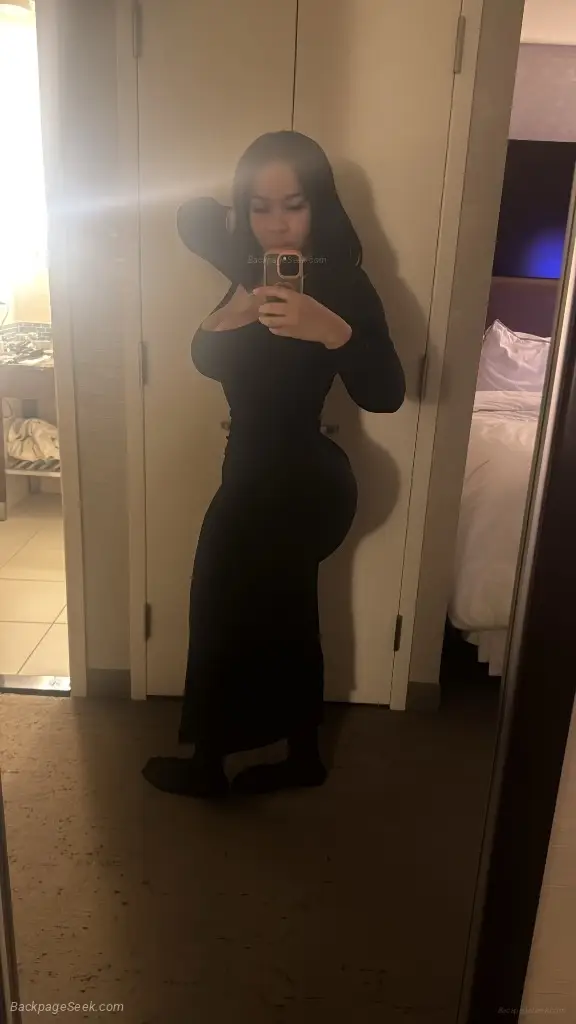 BUSTY BOMBSHELL BABE in Detroit – Women Seeking Men photo 3