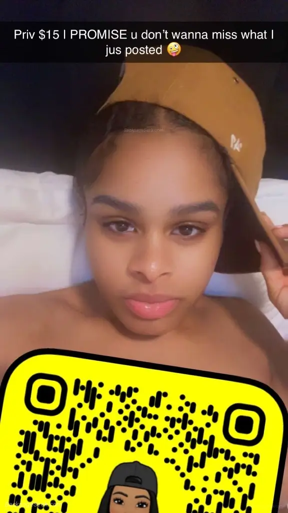 Catch me while you can 5'2 FUNSIZED FEM Available NOW NO in Detroit – Women Seeking Men photo 3