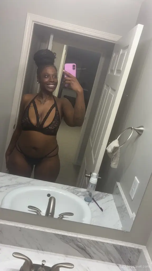 incalls in Detroit – Women Seeking Men photo 3
