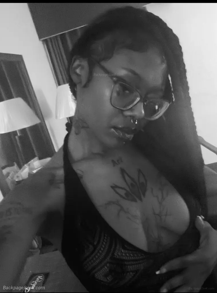 Sexy and Sensual INCALLS AVAILABLE ALL DAY OR NIGHT in Detroit – Women Seeking Men photo 4