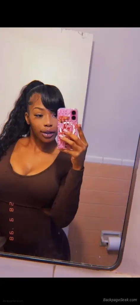 Lets Have Fun in Detroit – Women Seeking Men photo 2