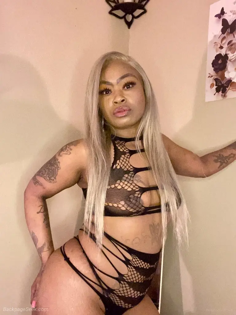 Private and Discrete in Detroit – Women Seeking Men photo 2