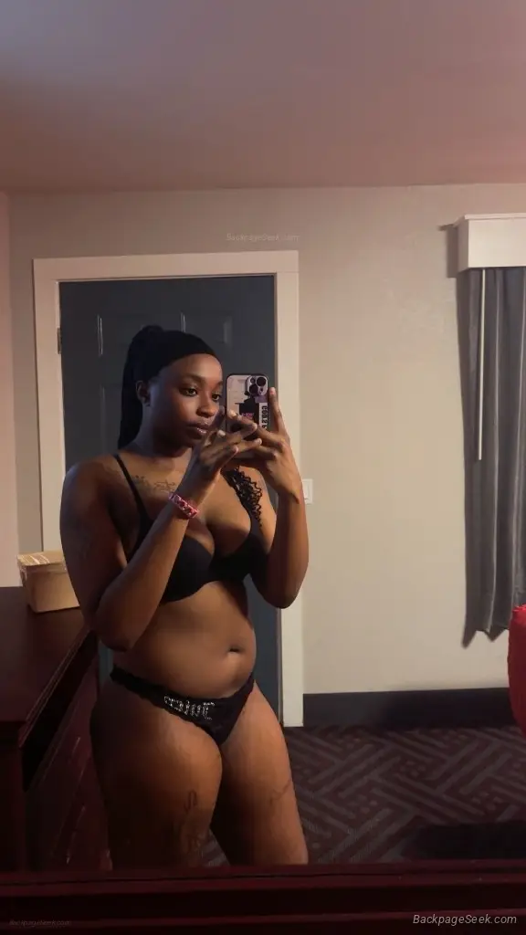 sexy chocalate write to me if you want to have great sex in Detroit – Women Seeking Men photo 3