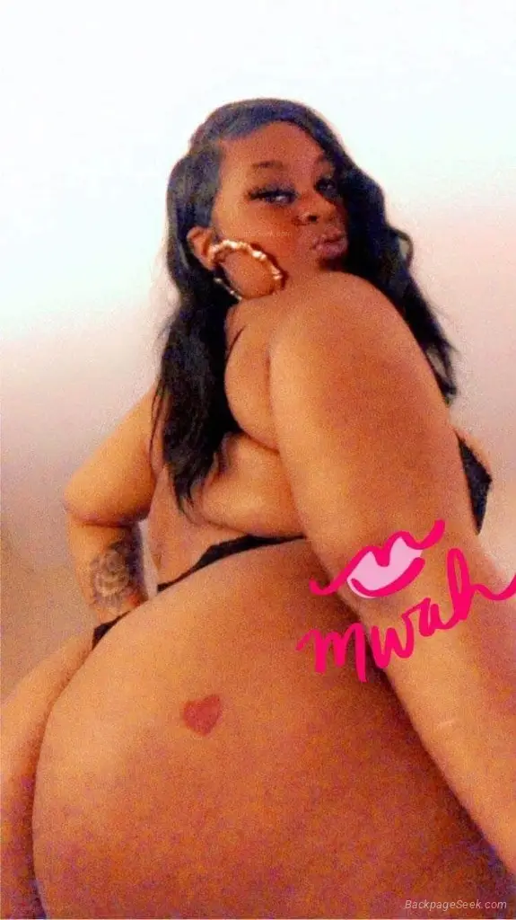 Hey Daddy Yall Favorite Stallion Is Back In Town For The Nig... in Detroit – Women Seeking Men photo 2