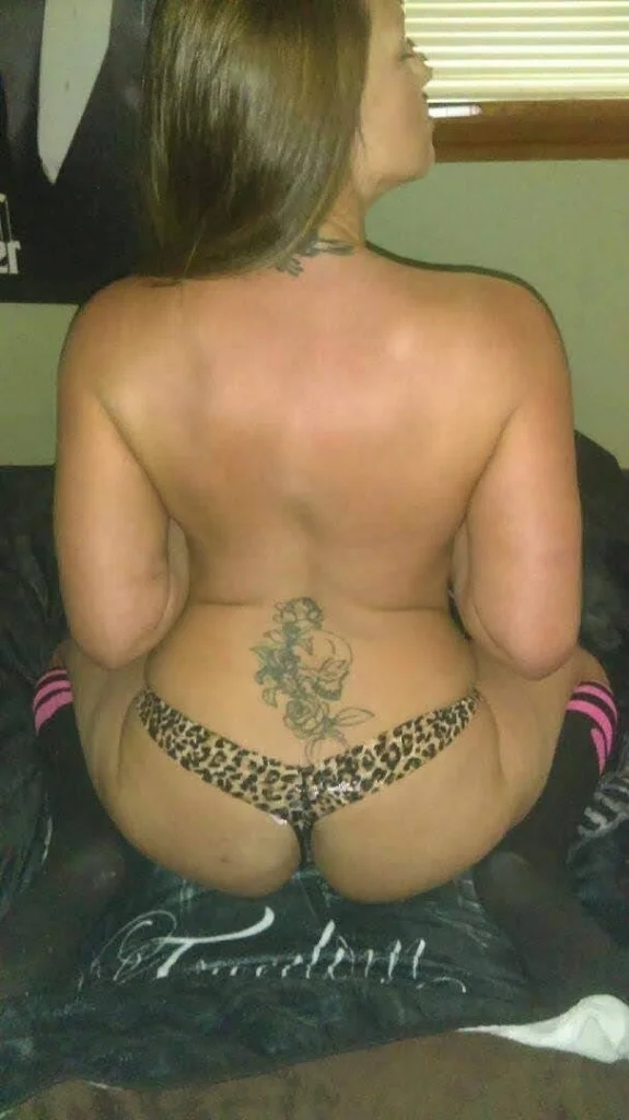 Sex Curvy Busty 36d Blonde Beautiful Party Frien ly Texts in Edmonton – Women Seeking Men photo 3