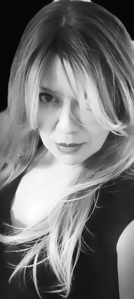 Lovely lady will entertain Fun friendly sexy in Edmonton – Women Seeking Men photo 2