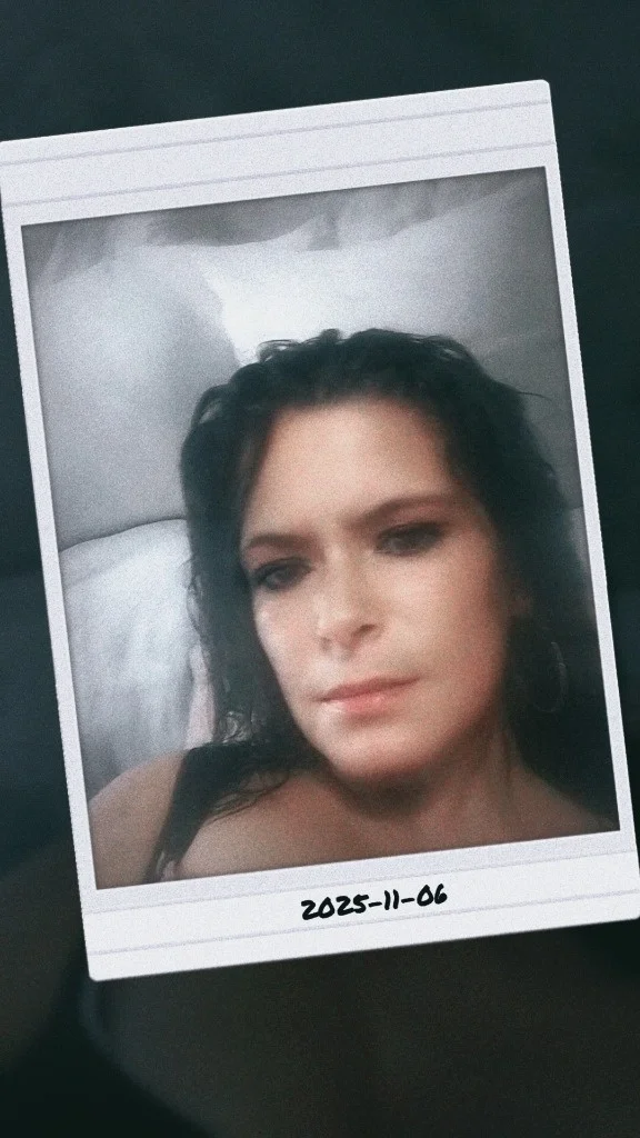 Cute Sexy Sassy in Edmonton – Women Seeking Men photo 4