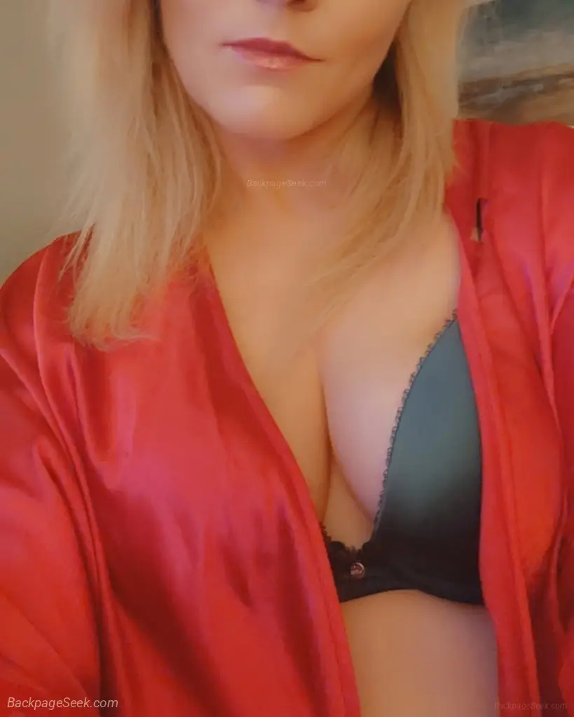 Dynamite comes in small packages in Edmonton – Women Seeking Men photo 5