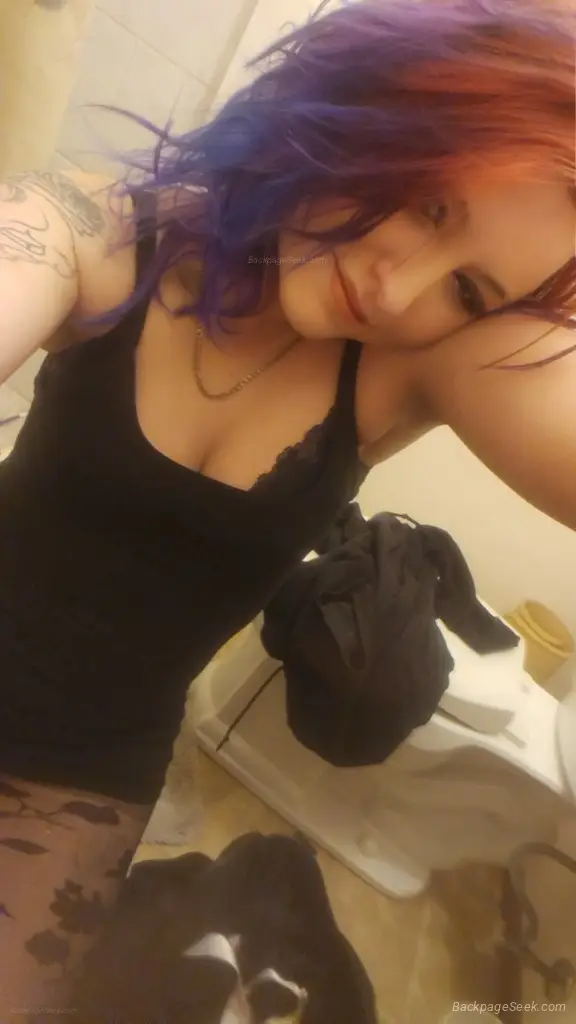 Xxx-Available Now for outcall only and Cardates-xxX in Edmonton – Women Seeking Men photo 6