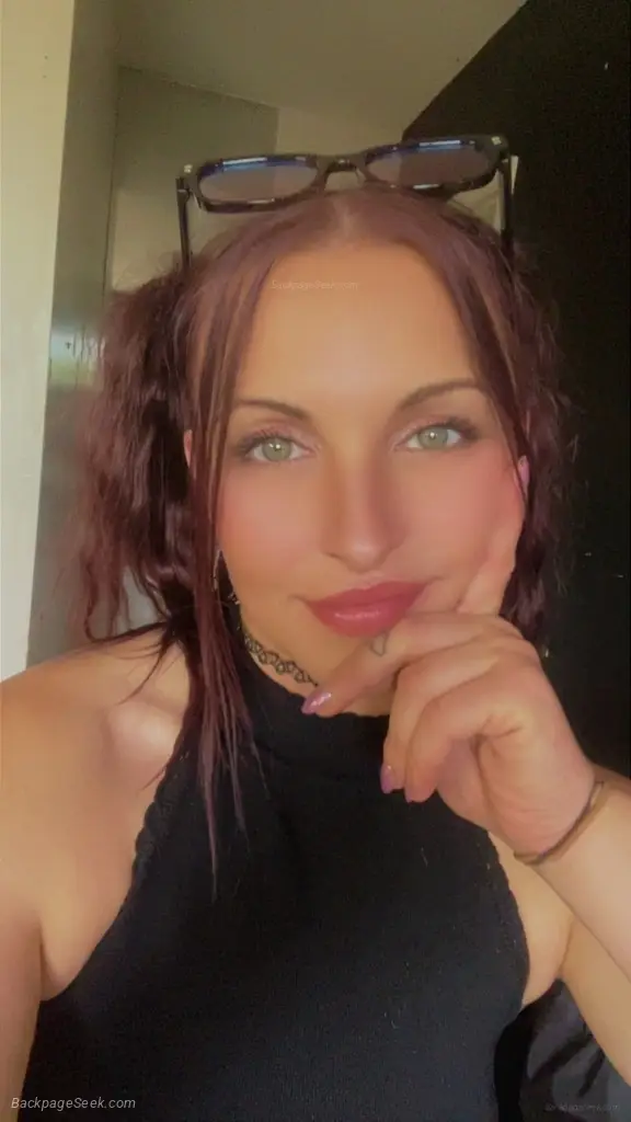 NEW IN TOWN UPSCALE DOWNTOWN APARTMENT AVAILABLE FOR INOUTCA... in Edmonton – Women Seeking Men photo 4