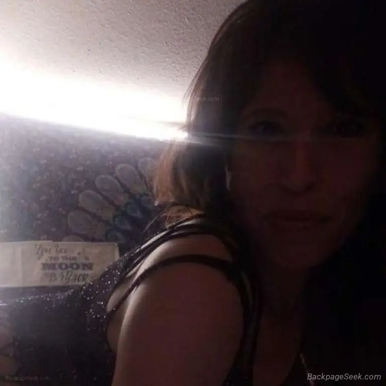 Easy Peasy in Edmonton – Women Seeking Men photo 2