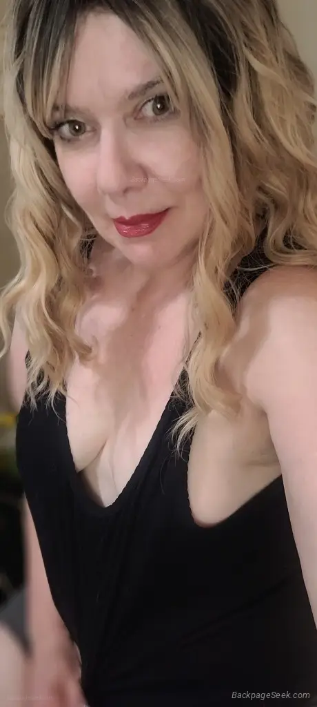 Monday thru Thursday Special rate for OUT CALL Downtown Love... in Edmonton – Women Seeking Men photo 3