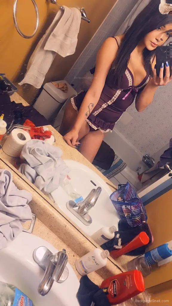 cum play with me in Edmonton – Women Seeking Men photo 3