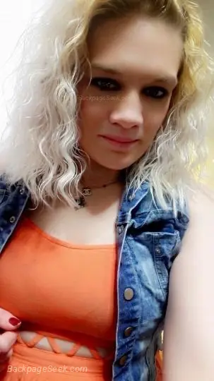 Incall Available AC is on Do you drink soda Because in Edmonton – Women Seeking Men photo 2