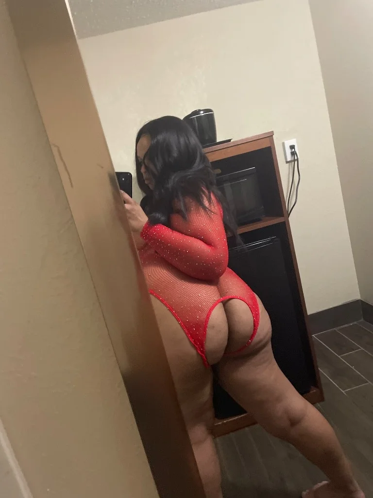 100 QV SP Available Ready Come Play With Mina Baby in Fayetteville – Women Seeking Men photo 2