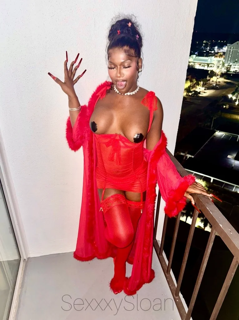 Slutty Sexy Sloan in Fayetteville – Women Seeking Men photo 2