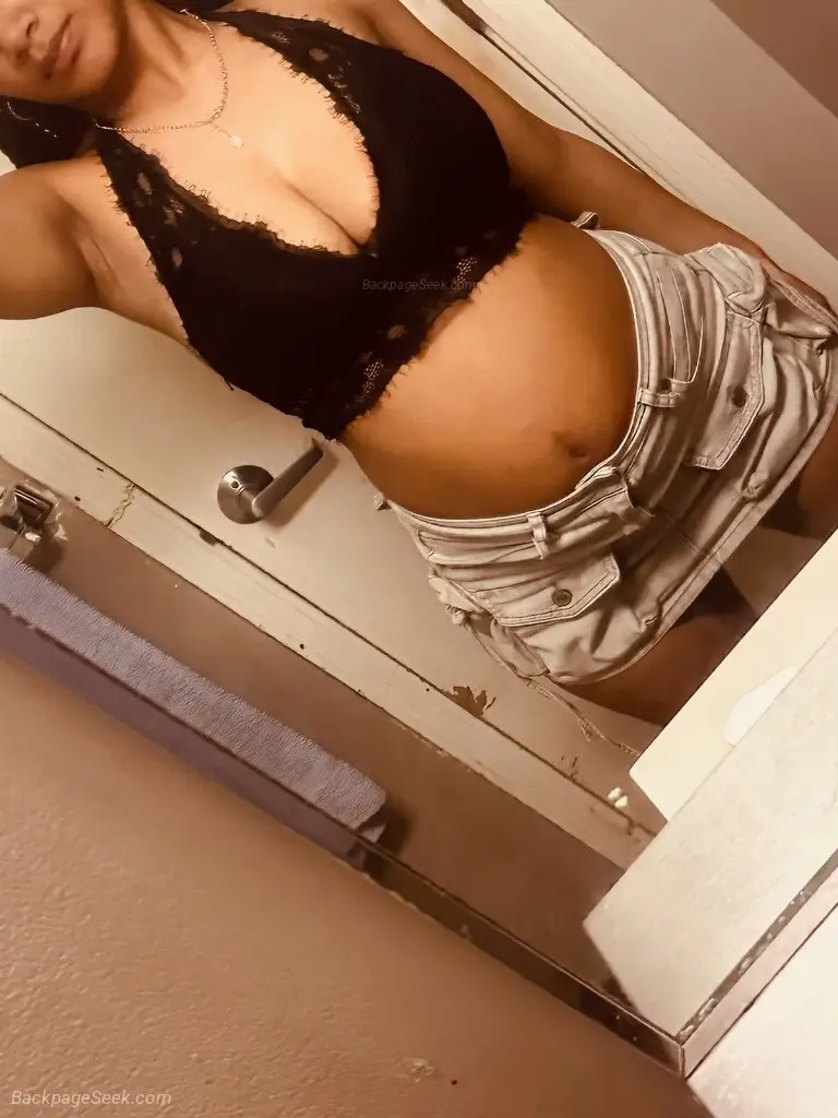 YES IM JUST AS DELIGHTFUL AS MY NAME in Fayetteville – Women Seeking Men photo 2
