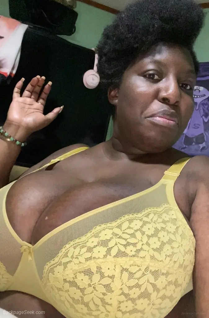 Hosting in Hopemills Breast Lovers Promo in Fayetteville – Women Seeking Men photo 3