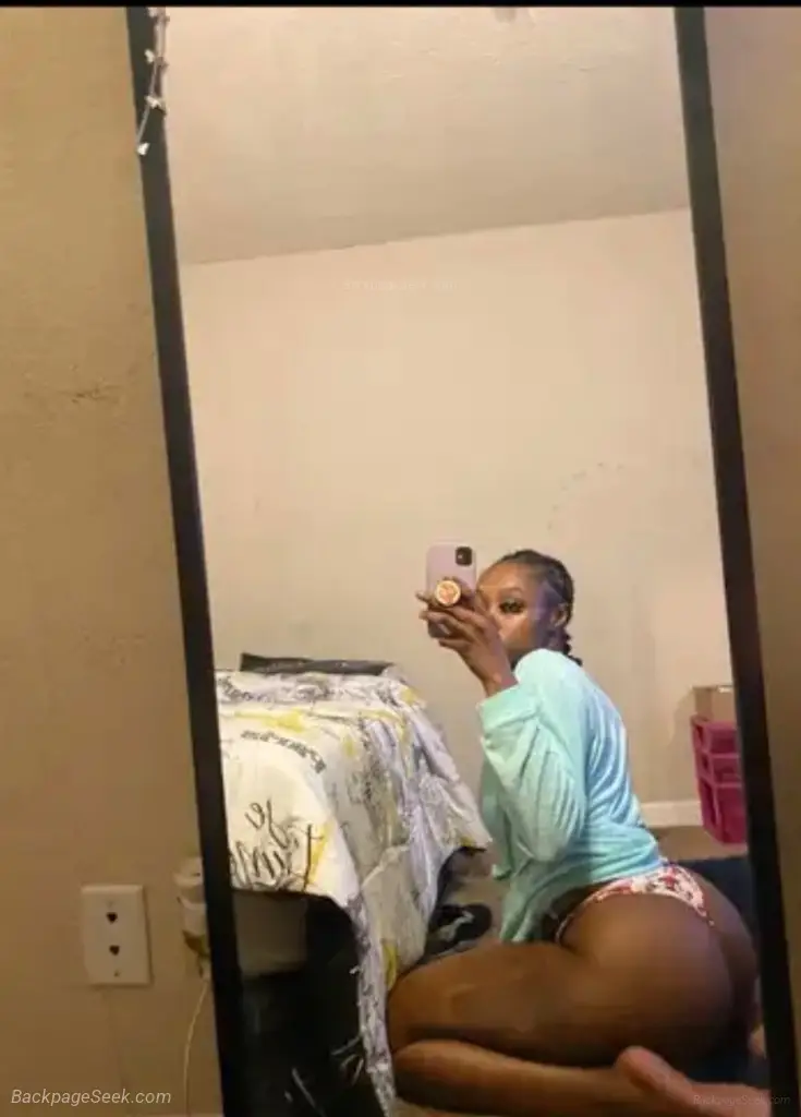 Juicy Pussy A Soft Fat Booty in Fayetteville – Women Seeking Men photo 3