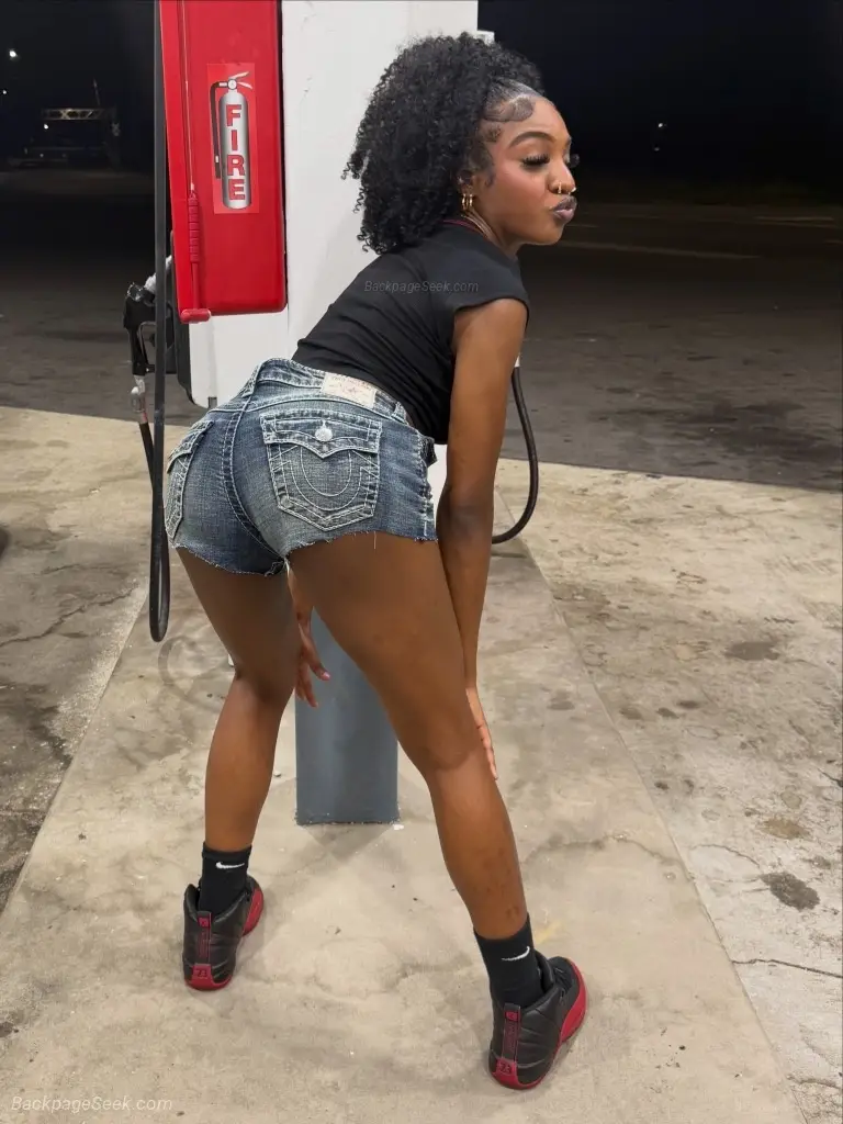 wassup baby come see me stinkkkk in Fayetteville – Women Seeking Men photo 3