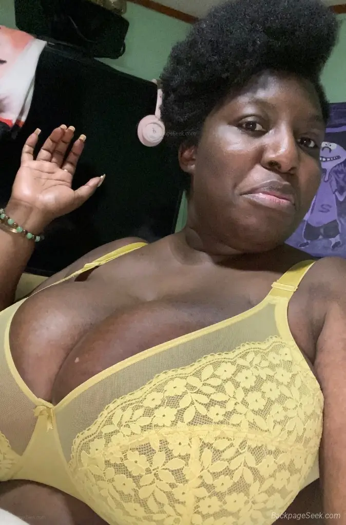 Hosting in Hopemills Walk-ins Available Thanks For The Suppo... in Fayetteville – Women Seeking Men photo 3