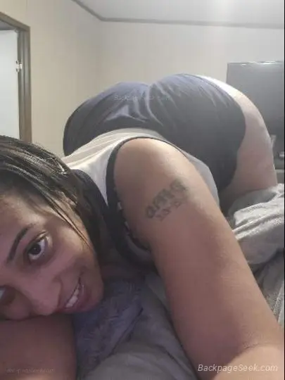 NEW BOoTY ALeRT BoYs PLaY with TOyS.... MEN PLaY with THiS FAT Ol' ASS