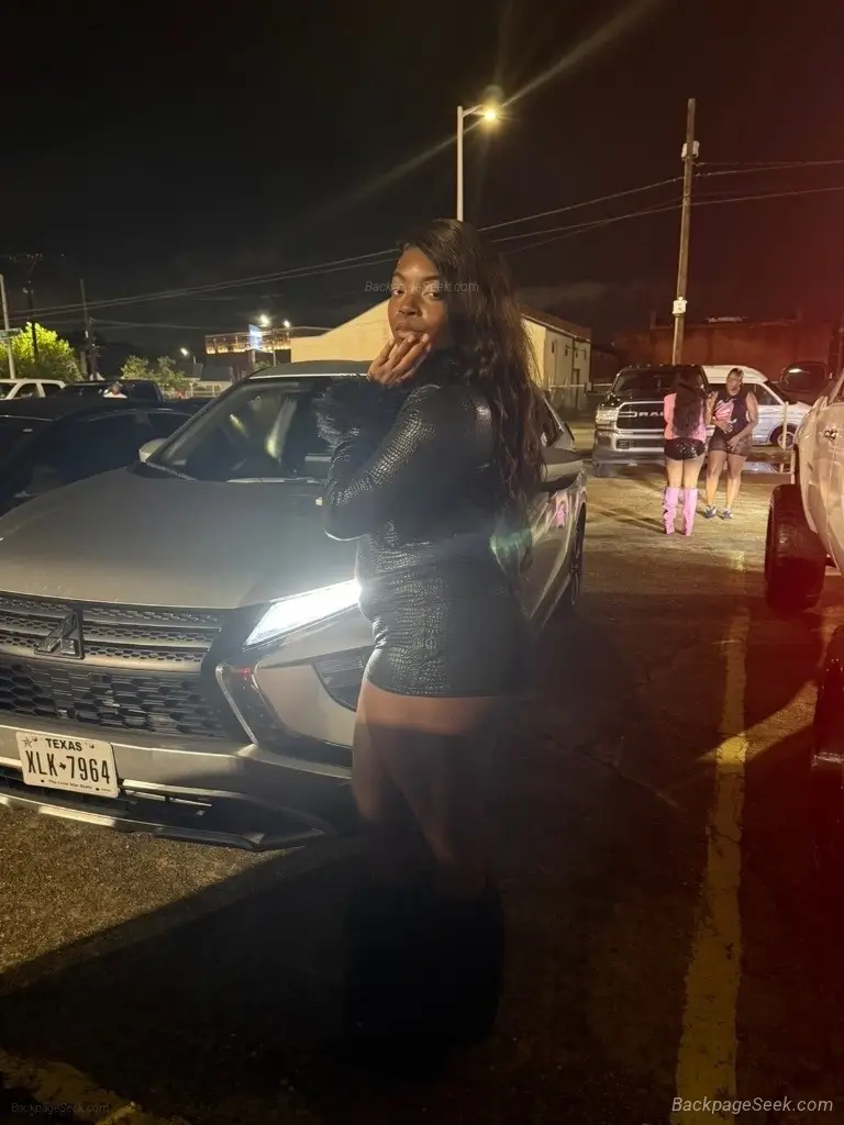 LYFT OR PICK ME UPOTRUCKER FRIENDLY DOING FT SHOWSPARTY FAVO... in Fayetteville – Women Seeking Men photo 3