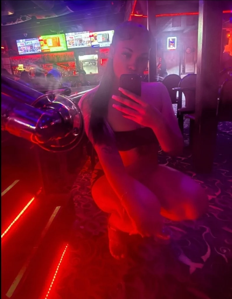CARFUN OR OUTCALLS in Fort Lauderdale – Women Seeking Men photo 3
