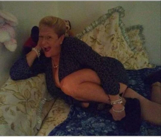 FRIDAY AFTERNOON PECIAL' NO INCALL MATURE CLASSY COUGAR in Fort Lauderdale – Women Seeking Men photo 4