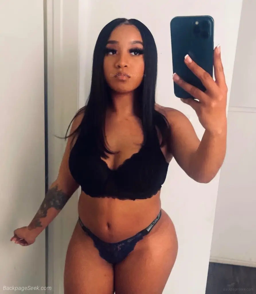 CURVYPEITE RICAN MAMI in Fort Lauderdale – Women Seeking Men