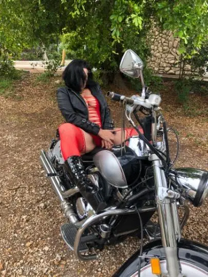 CUM TO MY PLACE THEN ON MY FACE in Fort Lauderdale – Women Seeking Men photo 3