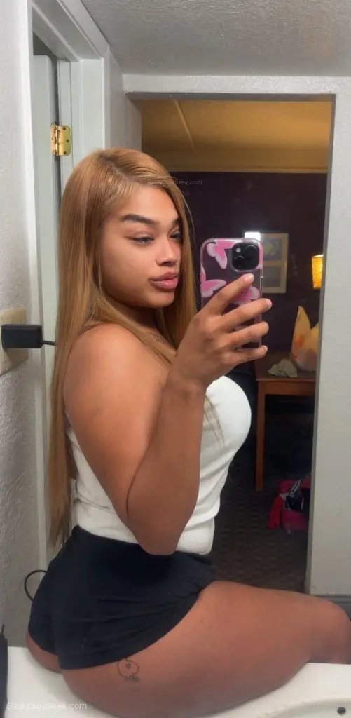 PERFECT BODY ATTRACTIVE GIRL AVAILABLE NOW FOR PREMIUM INCAL... in Fort Lauderdale – Women Seeking Men photo 3