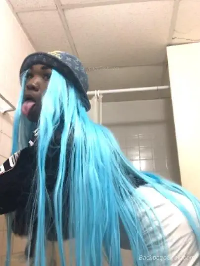 OMG MY FAVORITE HOILDAY HAPPY FATHERS DAY. CUM GET SUCK UP UNTIL YOU GO TO
