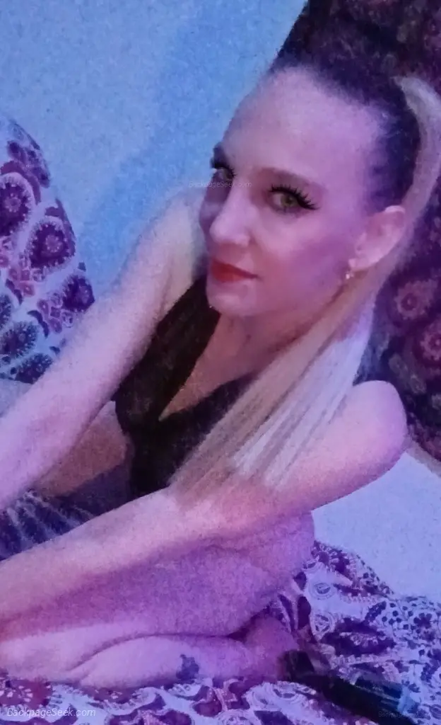100 QV AND 140 HALF HOUR SPECIALS in Fort Lauderdale – Women Seeking Men photo 5
