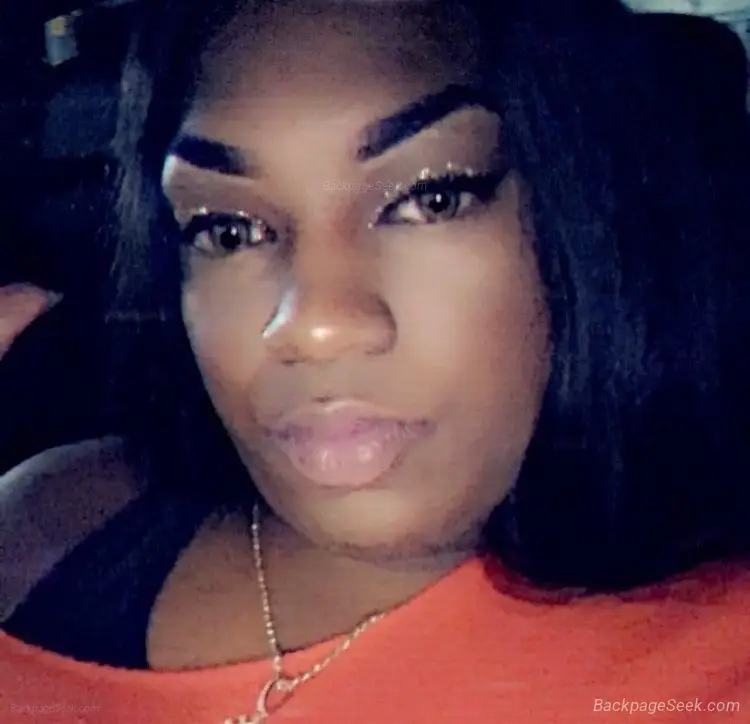 COME PLAYY IN MY WATER PARK BROWNSKIN PETITEE KINKYY FREAKK... in Fort Lauderdale – Women Seeking Men photo 4